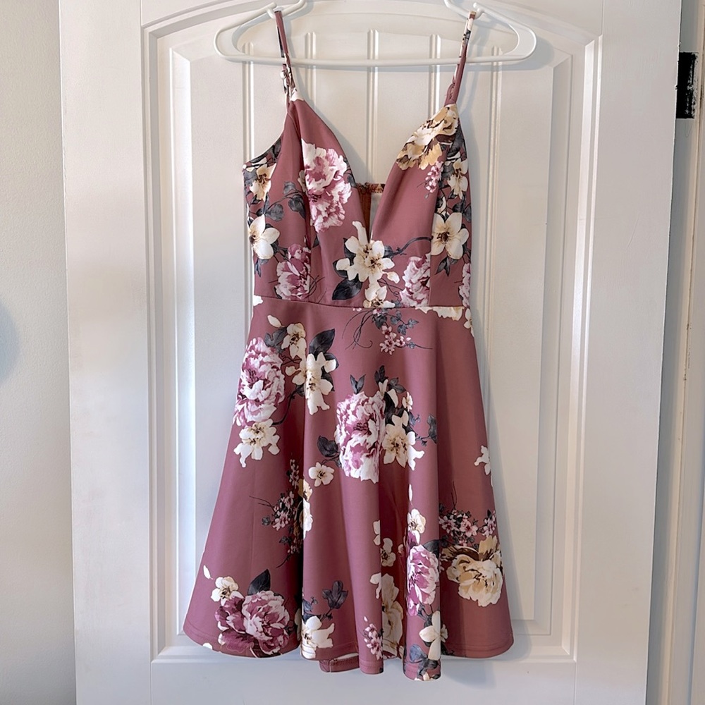 NWOT floral cocktail dress